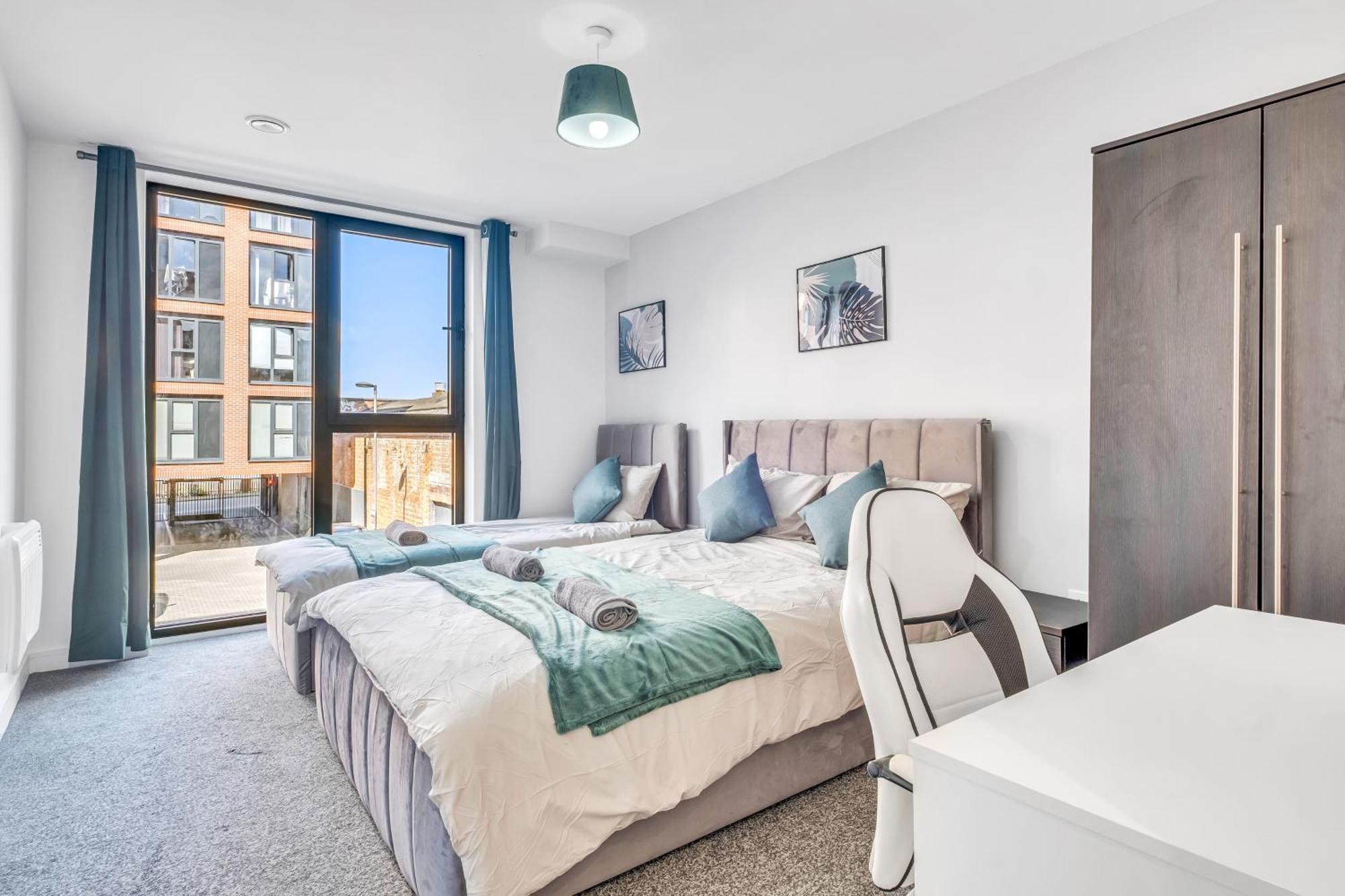 City Centre Emerald Escape - Sleeps-6, 2Beds & 2Baths , Netflix , Free Internet Μπέρμιγχαμ Εξωτερικό φωτογραφία