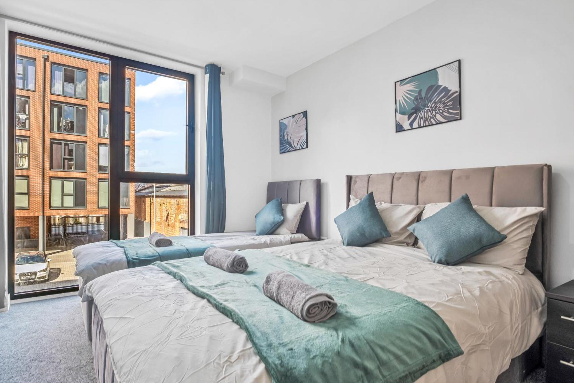 City Centre Emerald Escape - Sleeps-6, 2Beds & 2Baths , Netflix , Free Internet Μπέρμιγχαμ Εξωτερικό φωτογραφία